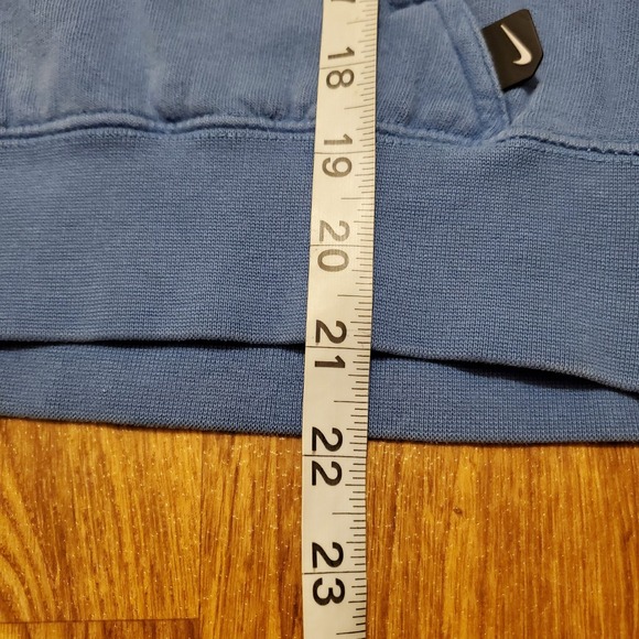 Vintage‎ Nike Hoodie Sweatshirt Boys Medium Blue Distressed Big Swoosh Y2K - Picture 12 of 12